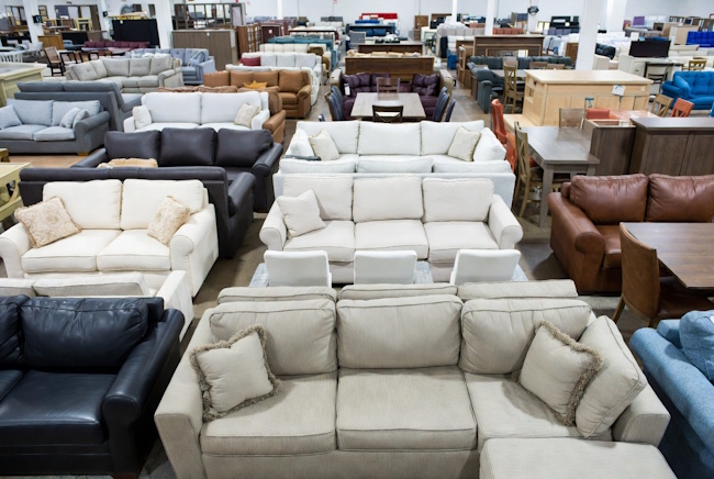 In-stock sofas, sectionals, bedroom furniture, and dining sets for Baton Rouge shoppers