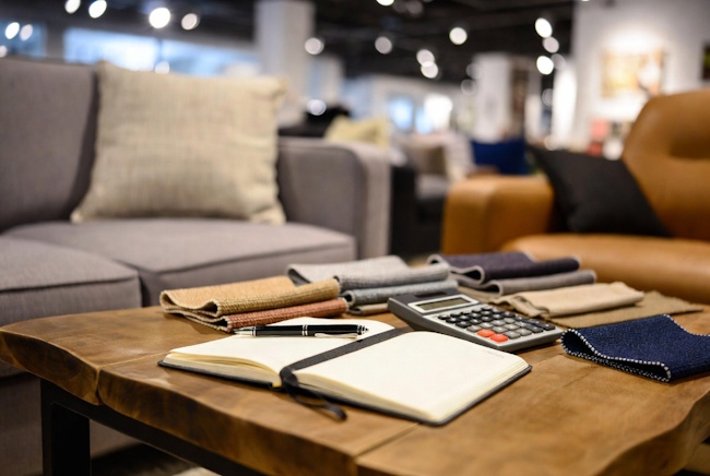 Questions and notes for comparing rent-to-own furniture payment options